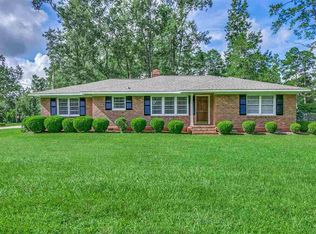 201 Country Club Dr, Conway, SC 29526