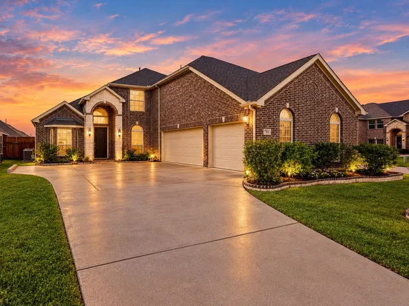 7311 Padilla, Grand Prairie, TX 75054