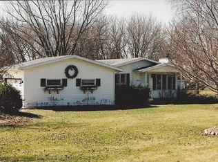 W4447 Park Sq N, Holland, WI 53075