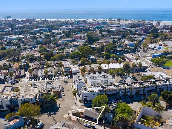3rd image of 1130 Electric Ave