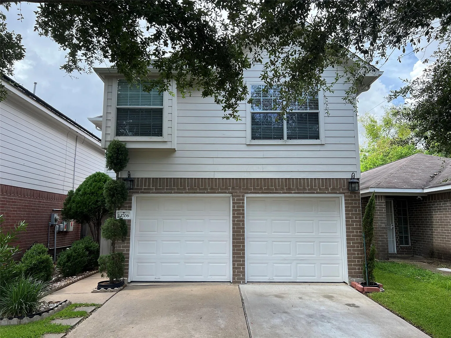 3 bed, 2.5 bath, 1411 sqft, $1,950 — Photo 3