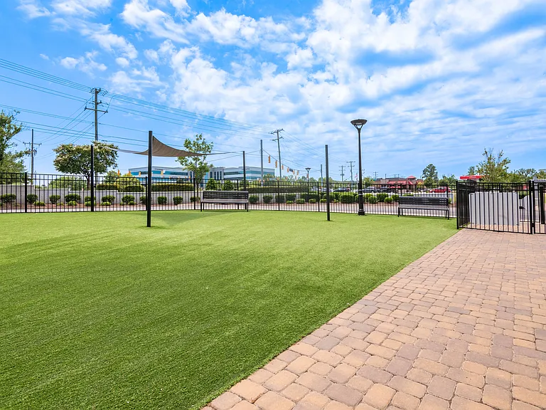 Hawthorne Davis Park — Photo 14