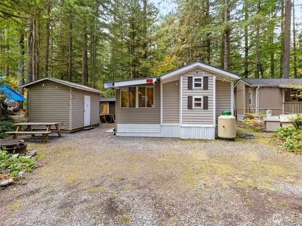137 1 Jasper Trail, Deming, WA 98244