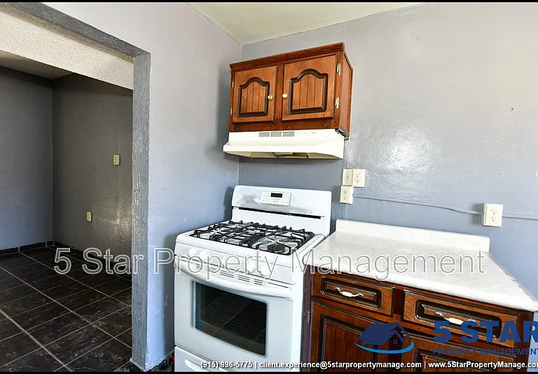 4425 La Luz Ave — Photo 19