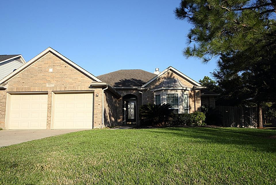 1st image of 26422 Banning Park Ln