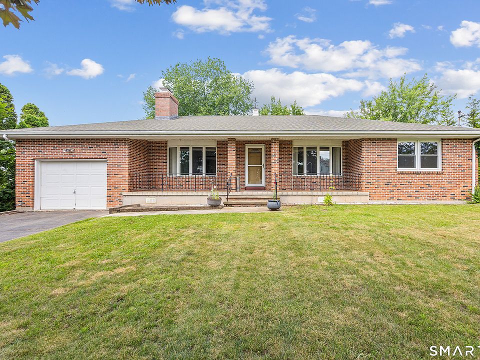 1st image of 20 Autran Avenue
