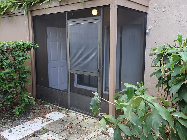 7609 Abbey Ln #B — Photo 29