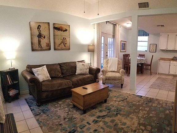 3rd image of 1525 Moody Ave #3