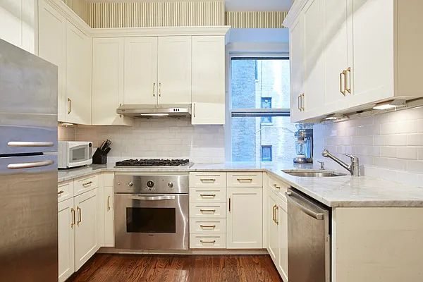 Sold by Brown Harris Stevens | media 16