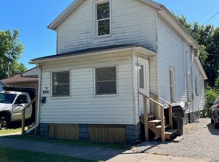 806 N Western Ave, Bloomington, IL 61701