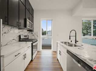 8664 Cadillac Ave, Los Angeles, CA 90034