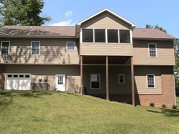 Building Photo - 4512 June Dr