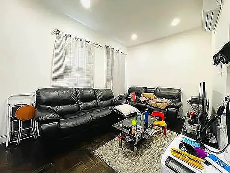 409 Milford St #2 — Photo 4