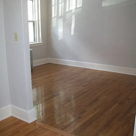 8 Chiswick Rd #4 — Photo 4