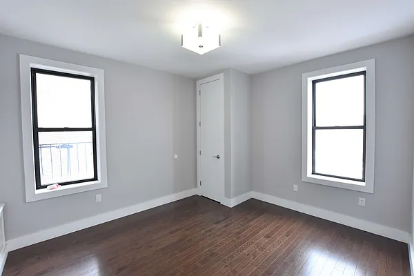 Rented by Clove Realty LLC | media 1