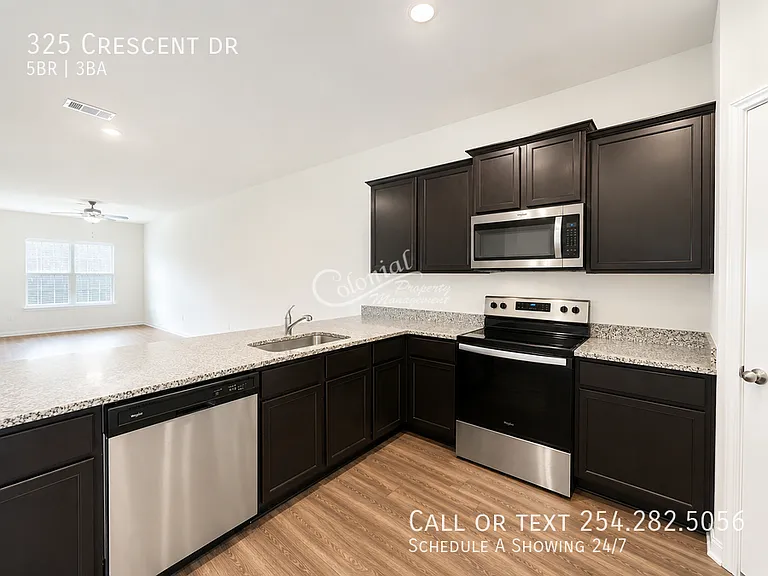 325 Crescent Park Dr — Photo 4
