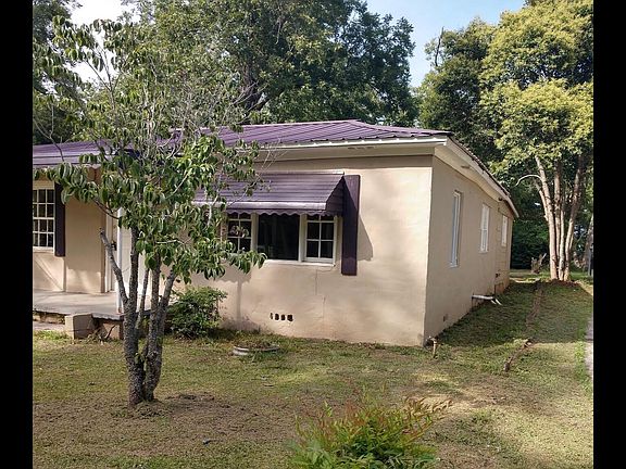 2nd image of 172 Oak Dr