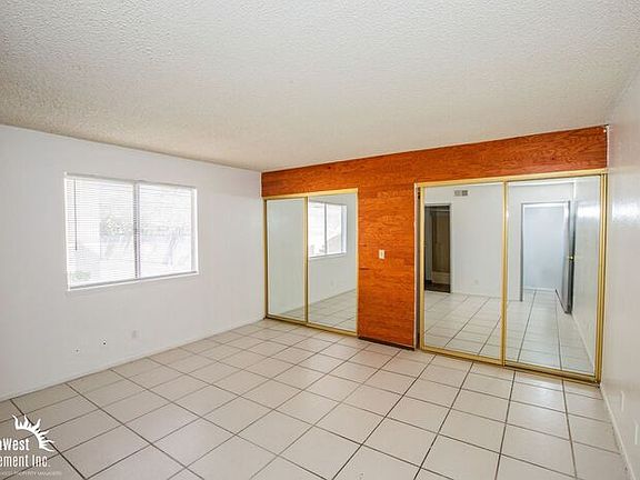 5th image of 4910 Newport Cove Dr Unit A