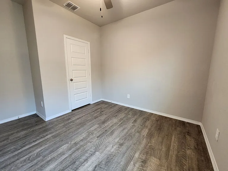 1137 Gracie Way — Photo 18
