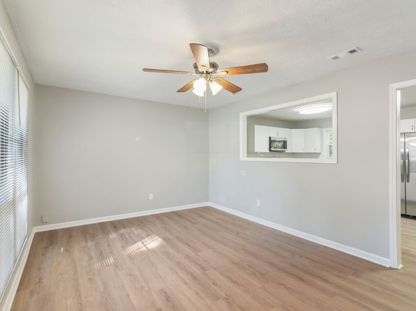 2809 Lay Ave