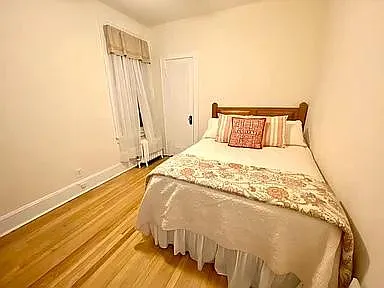 862 Warren St #2 — Photo 10