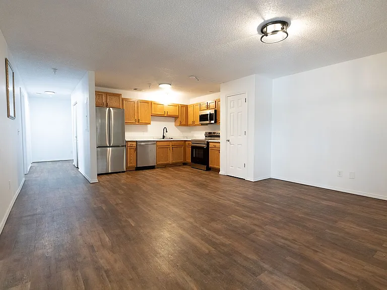 12220 Apache Avenue — Photo 21
