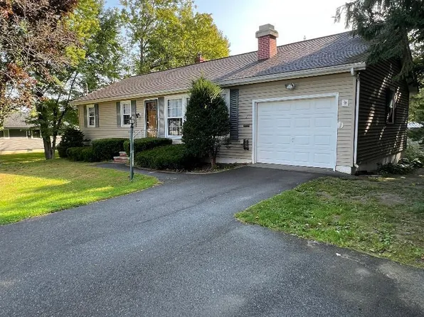 2 Harry Street, Winslow, ME 04901