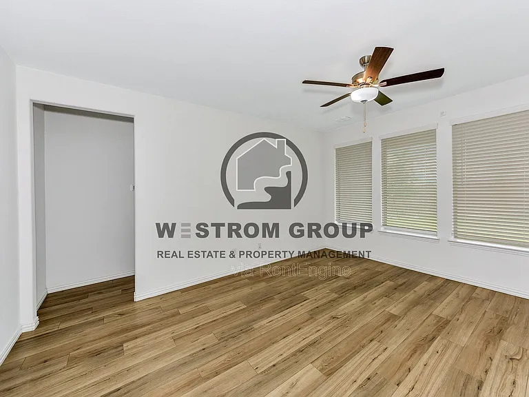 2600 Starwater Dr — Photo 11