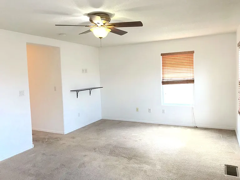3612 Clear Creek Rd NE — Photo 18