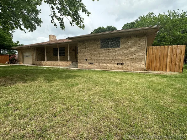 214 W Burney St, Colbert, OK 74733