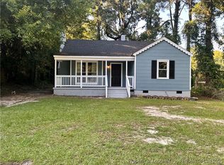 109 Brookwood Ave, Fayetteville, NC 28301