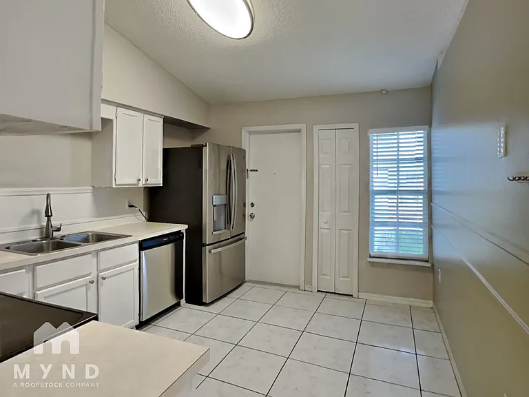 3 Dorset Dr — Photo 11