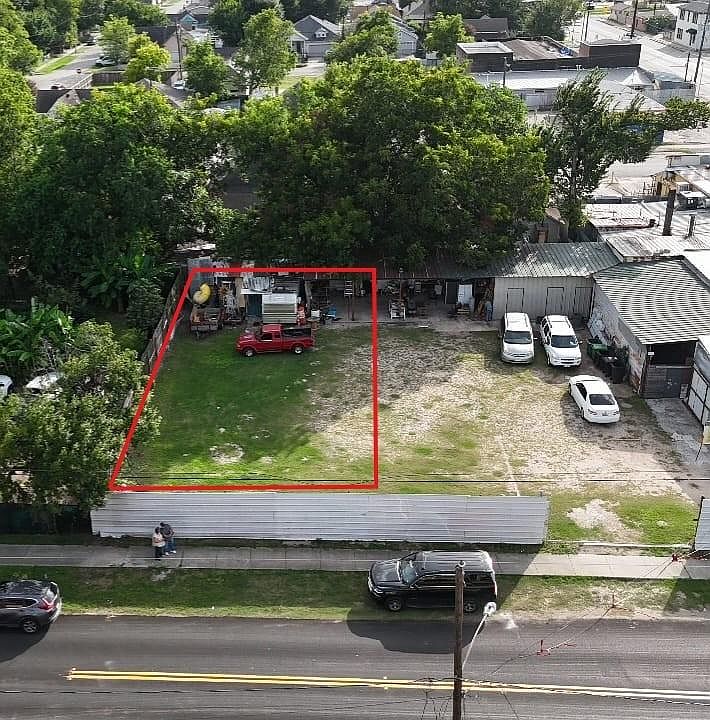 1st image of 1020 Hogan St Lot 9