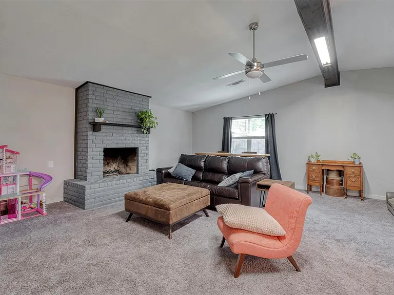5502 Burgundy Dr — Photo 10