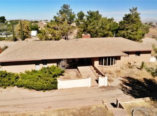 12484 Mesquite St, Oak Hills, CA 92344