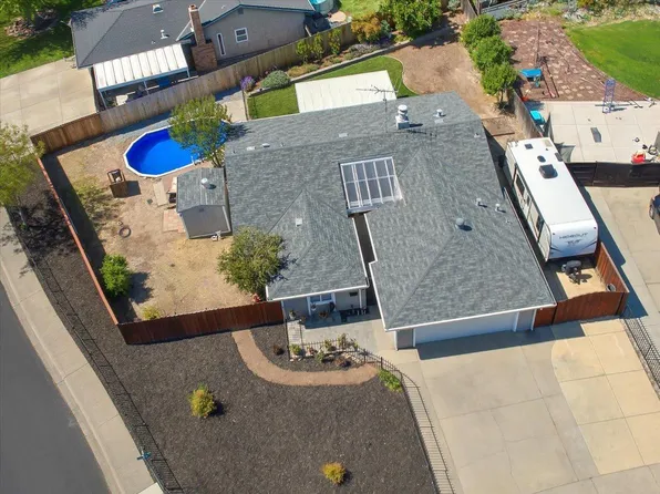 2705 Lassen Way, Rocklin, CA 95677