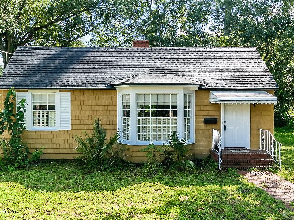 1st image of 1071 Willis Dr