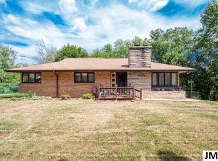 1560 Park Dr, Jackson, MI 49203