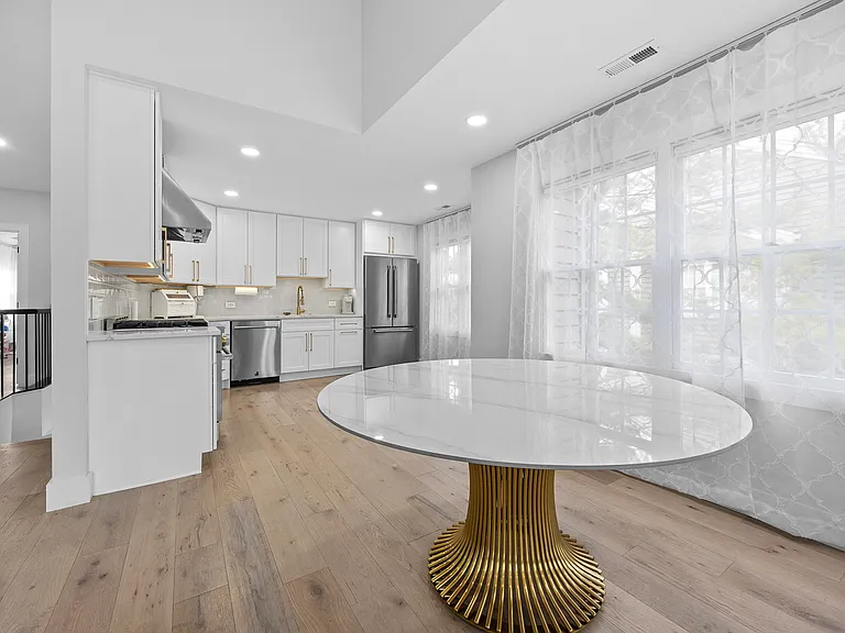1504 Aberdeen Ct #1504 — Photo 8