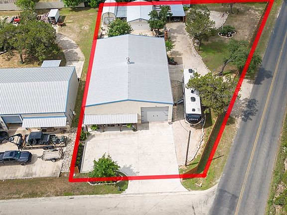 3rd image of 101 Crystal Dr W