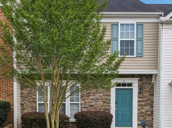 414 Walnut Woods Dr, Morrisville, NC 27560