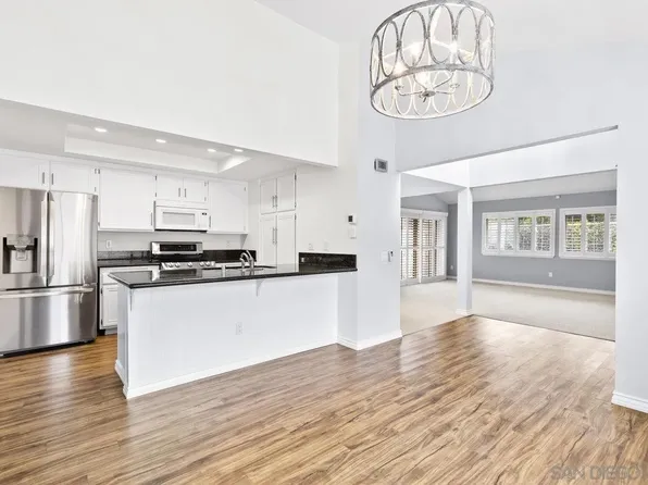 4676 Coralwood Cir, Carlsbad, CA 92008