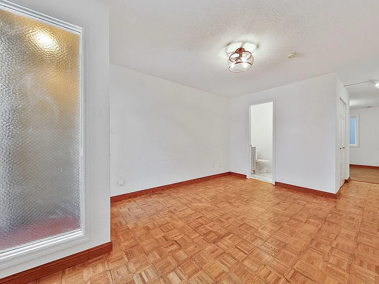 45 Fair Ave — Photo 3