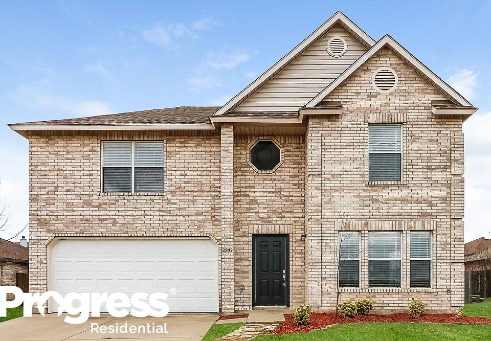 1st image of 2209 Mainsail Ln