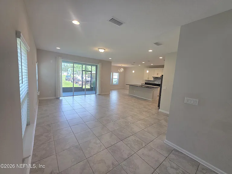2122 Hawkeye Pl — Photo 10