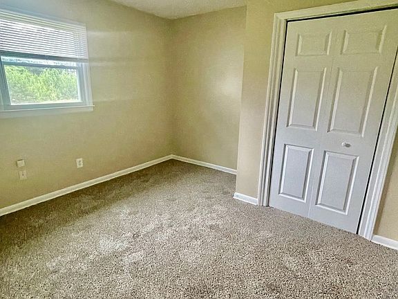 5th image of 1336 Dartwood Ln