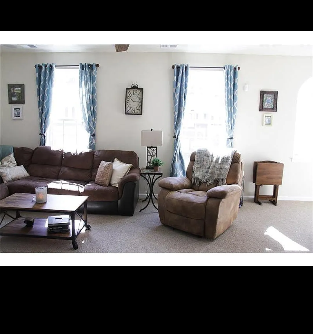 3 bed, 2.5 bath, 1590 sqft, $2,400 — Photo 1