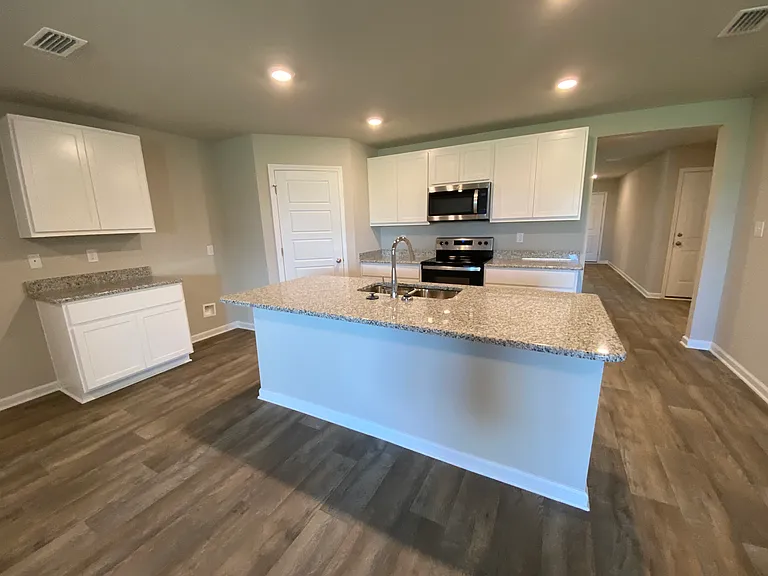 8018 Irwin Loop — Photo 10