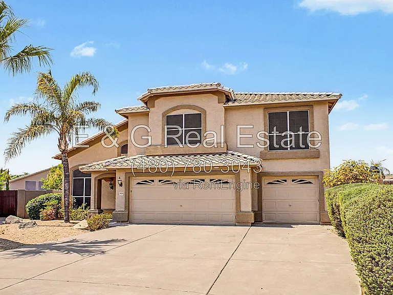 19424 N 33rd Pl — Photo 1