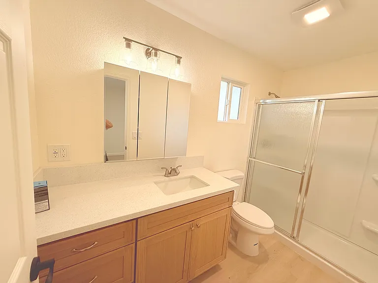 1561 Royal Way — Photo 9